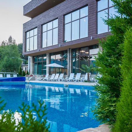 Complex Katalina Hotel Tsigov Chark Exterior photo