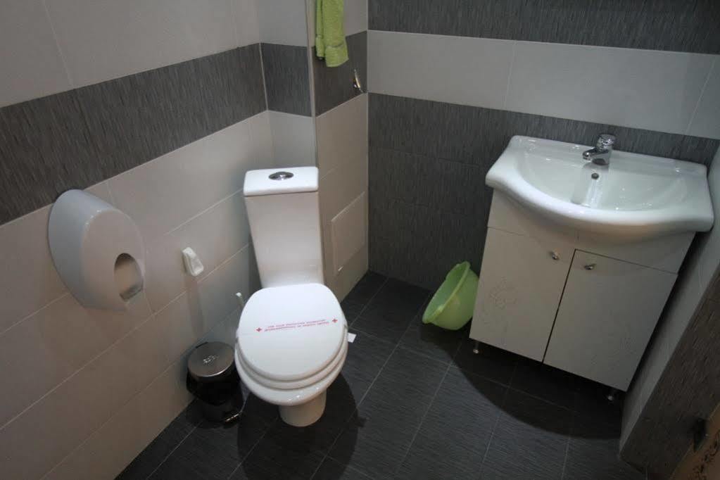 Complex Katalina Hotel Tsigov Chark Exterior photo