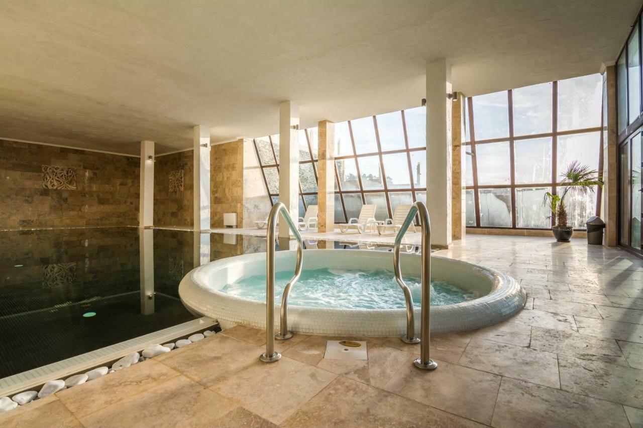 Complex Katalina Hotel Tsigov Chark Exterior photo